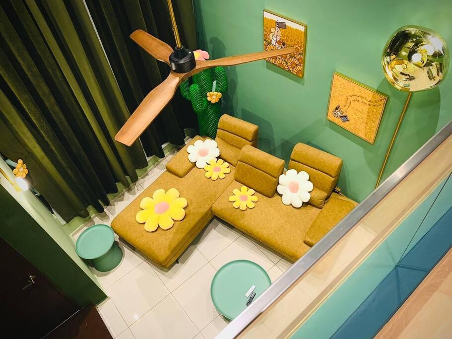 Pangsapuri Ekocheras Residences Gogh Theme Design With Mrt Cheras Kuala Lumpur